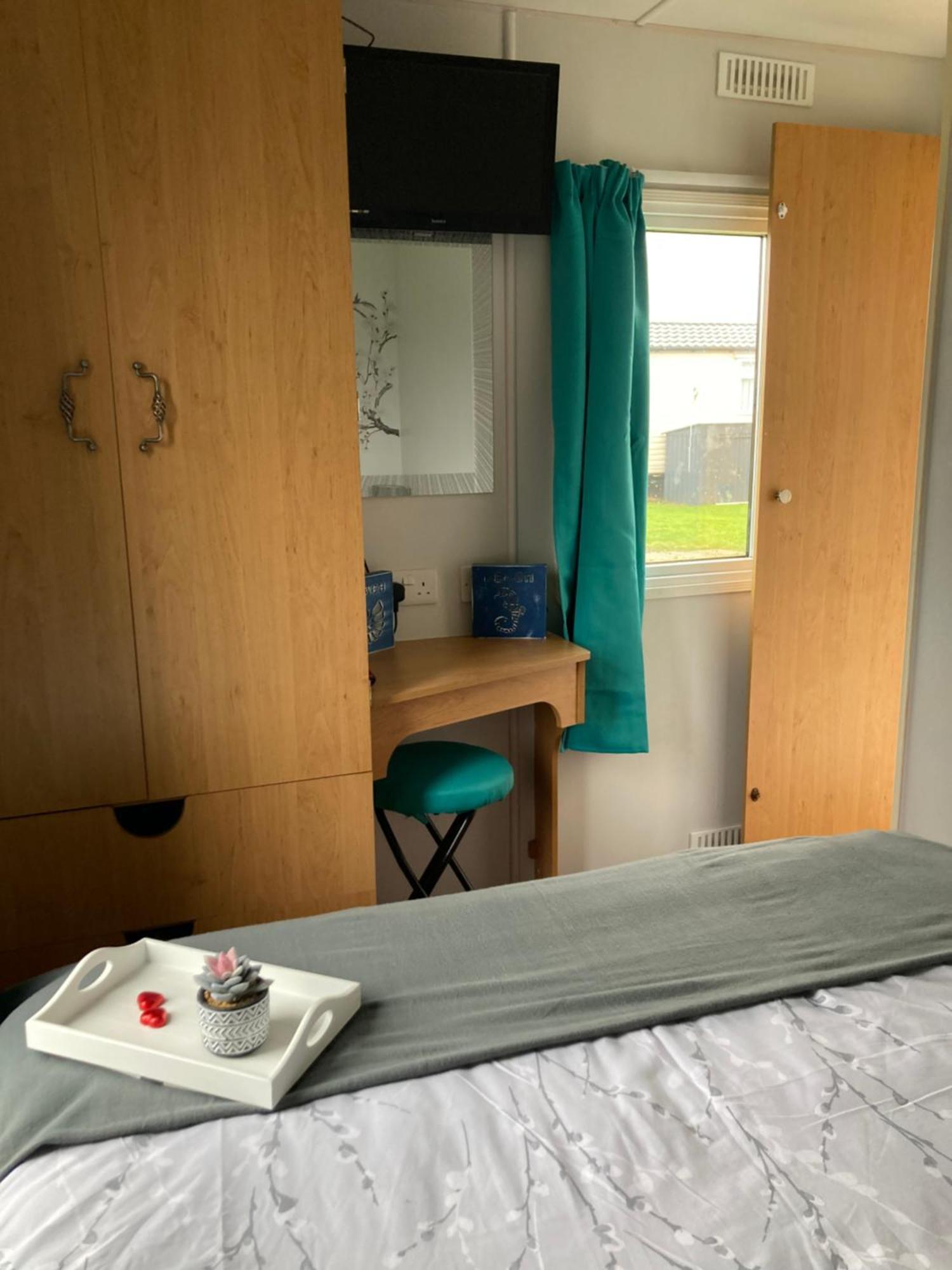 Pet Friendly Holiday Home On Golden Palm Skegness Esterno foto