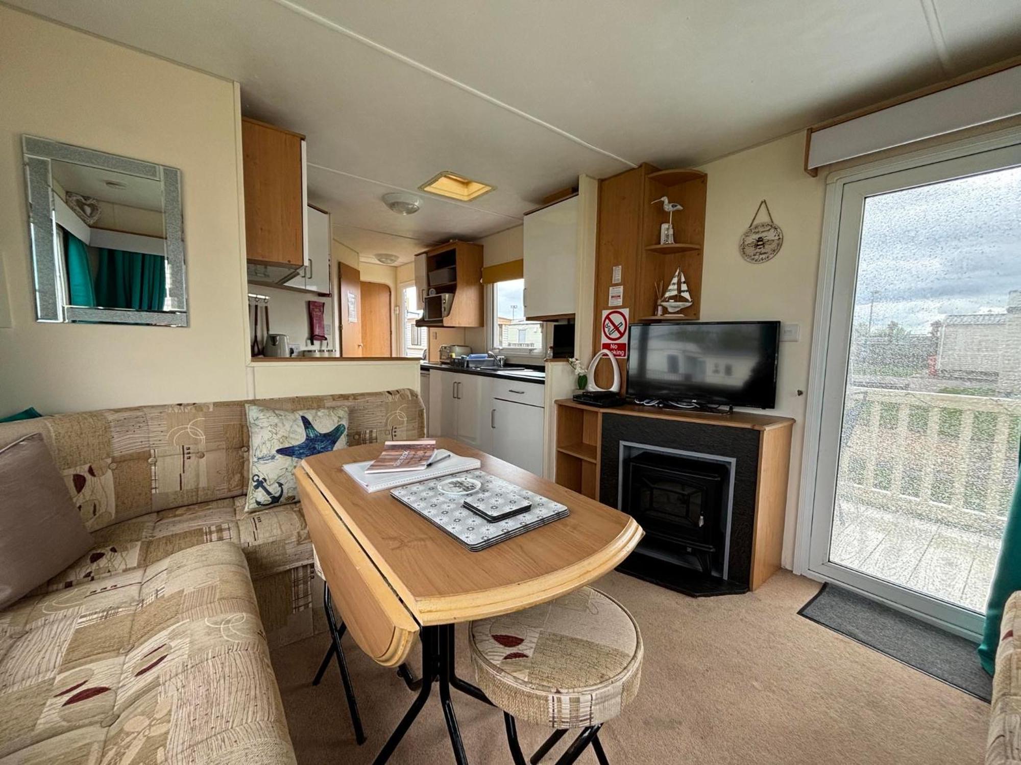 Pet Friendly Holiday Home On Golden Palm Skegness Esterno foto